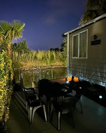 Mobil Climatise Campingplatz *